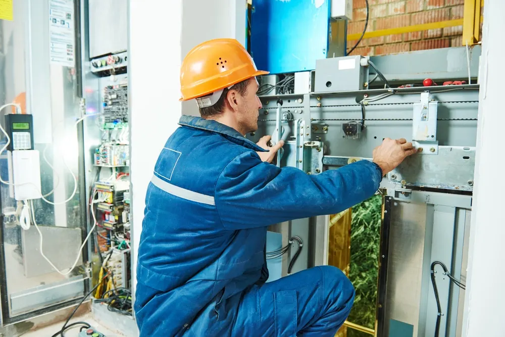Elevator maintenance